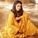 Vinitha Koshy Instagram - PC @ashiq_rahim Costume @ahdesignlabel Jewellery: @nakshatragoldanddiamonds Makeup : @aishamuhsina Creative Director : @babinchiramel Brand Consultant : @abithahemington Video : @digin_varghese Retouching @aldet_jophy_ Digital Partner : @cognito.media Production House : @chiramelmediaworks Location : @popularcandlessince1960