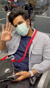 Vishnu Vishal Instagram - Coimbatore and Tiruppur, thank you for all the love.. 🤩 

Had a great time interacting with the audiences who enjoyed #FIR.. 

With @iammanuanand @reba_john @praveenmuthurangan @shravanthis 

#firmovie #unstoppable #firblockbuster