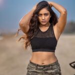 Vithika Sheru Instagram - Once You See Results It Becomes An Addiction 🖤 The Results Made Me Wake Up At 4am Everyday Since Last Six Months… Thank You Guruji @antony.arnoldfitnessgym PC- @leafthestudio