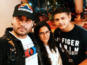 Vivian Dsena Instagram - Egypt trip first picture 
#Crazytrio