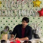 Vivian Dsena Instagram - Thanks To My #SirfTum Family For Making The Day Special For Me… Lots of love & Appreciation To Each & Every One including the Whole Unit, Crew & My Co-actors 😍☺️ #sirftum #ranveeroberoi #RuHaani #birthdaycelebration #gratitude #viviandsena