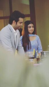 Vivian Dsena Instagram - :) 
Video credits @mukul_photography_143 
.
.
.
.
.
.
#nehmat #nehtaj #twinklearora #bts #viviandsena #behindthescenes