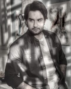 Vivian Dsena Instagram - Goodnight! Sweet Dreams😉😘

#viviandsena #vdians #sirftum #Ranveer #colorstv