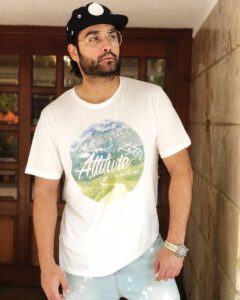Vivian Dsena Instagram - Don’t Confuse my Personality with my Attitude.
My Personality is who I AM,
My Attitude depends on who you Are😉
#tb  #fridayvibes #lifequotes 
#attitude #confidence