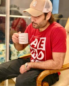 Vivian Dsena Instagram - When it’s Coffee ☕️…., No caption needed !!
#coffee #coffeeaddict #coffeetime 
#staysafe 
📸 @ifbbpro_jkaliwala