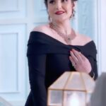 Zareen Khan Instagram – What’s your trick ?
Bataao bataao … let me know in comments .

#Reels #TbT #Throwback #ZareenKhan 

Styled by @vibhutichamria 
Shot & edited by @tripppytaurus @praveenkhaitan.clicked