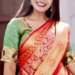 Ananya Nagalla Instagram - మీకు మరియు మీ కుటుంబసభ్యులకి సంక్రాంతి పండుగ శుభాకాంక్షలు. This song hits different ❤️😘 #ananyanagalla #instagram #reels