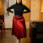 Anasuya Bharadwaj Instagram - Good vibes. New Feels. Old intentions. Same heart. ♥️ For an opening in #Rajamundhry 🥰 Outfit&Styling @sreemukhi.mekala 🎩 MUA @makeupbysiva 💄 Hairstyle @telusivakrishna ✔️ PC @moulichoudari 📸 Celebrity management @kalyansunkara 👨‍💼 @umediaentartainments 🤗