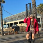 Anjum Fakih Instagram - Travelled many countries Enjoyed mountains & beachy sands… But none were so ecstatic and euphoric… You will know what I mean When you will touch the African land… . . . #southafrica #capetown #westerncape #khatronkekhiladi13 #kkk13 #kkk #fearfactor #anjumfakih @colorstv Cape Town, Western Cape