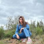 Anjum Fakih Instagram - #khatronkekhiladi13 #kkk13 #kkk #fearfactor #anjumfakih @colorstv . . . Styled by @stylebysaachivj Team @sanzimehta777 South Africa