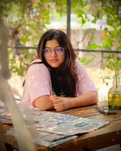 Aparna Balamurali Instagram - Car wash sessions casually turned into a photoshoot! 

Pc: @_pixel.ninja_