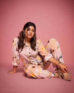Aparna Balamurali Instagram - Stylist : @stylingbyafsheenshajahan 

Shot by : @_pixel.ninja_ 

Wearing : @amkastudio

Jewellery : @adorebypriyanka

Edited by : @pournami_mukesh_photography

Assistant Stylist : @_aleenaraju

Studio : @thehouseofloc