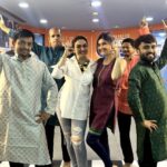 Archana Instagram - Gudi Padwa चा Swag ft. the amazing @akritikakar @archanaapania & the Marathi Mandali of Radiocity Mumbai office! 😊🎶 @radiocitymarathi #gudipadwa #gudipadwa2023 #akritikakar #archanapania #marathi #newyear #celebration #marathinewyear