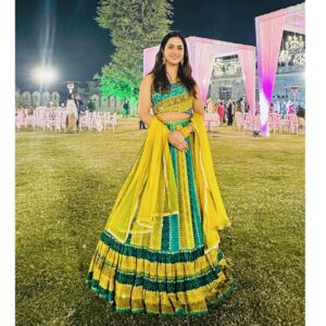 Arushi Sharma Instagram - @basanti_kapdeaurkoffee got me smiling like this .. all ❤️ for this beautiful and comfy lehnga!