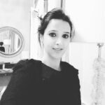 Astha Agarwal Instagram - If #you #raise #your #gaze, you #don't #see #boundaries #anymore .. #sic #life #goals #belive #acheive 😇