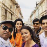 Astha Agarwal Instagram - #shubharamabh of our #shubharambh #serial happened on the #colorful #bohra #haveli #sidhpur, for #colors #channel only, with my #vibrant #team .. @shashisumeetproductions @colorstv #shootslife #actor #onset #outdoor #shoot Sidhpur,Gujarat