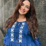 Avneet Kaur Instagram - Tauba tumhare yeh ishaare 💙✨