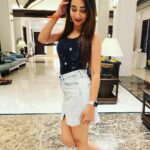 Bhanu Sri Mehra Instagram - 🖤 #instagram #newpost #bhanusree🔥❤️ #phuketthailand #actorslife #busy