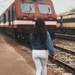 Erica Fernandes Instagram - When you like the audio and you need to make a reel #reelingitwithE #trendingreel #Ericafernandes