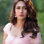 Erica Fernandes Instagram - What do you like to wear in Indian traditional wear ? 1. Saree 2. Suits