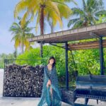 Erica Fernandes Instagram - Beach please ! 😌