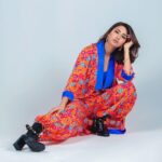 Erica Fernandes Instagram - Hello there 👋🏼 outfit by :- @etashabyashajain 📸 @hussammoussa #ootd #outfitideas #outfitinspiration #colourpop #fashionfeed #fashionpost