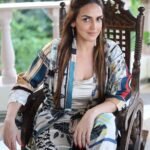 Esha Deol Instagram – Just waiting….. & watching all your reactions 🫶🏼 

Photography- @popmercy 
HMU – @_narendrajadhav_ @surve.jaya 
Managed by – @palsandpeersentertainment 

#huntertooteganahitodega #hunter #hunteronamazonminitv #eshadeol #workmode #gratitude 🧿♥️