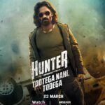 Esha Deol Instagram - ACP Vikram ko rokna hai toh thokna padega 🔥 he is unstoppable or is he? 👀 #HunterOnAmazonminiTV, trailer 14 March! @amazonminiTV @SunielVShetty @RahulDevRising @Barkha2812 @karanvirsharma9 @batra_alok @saregamaglobal @YoodleeFilms @SmitaJayakar @pawanchopra1969 @mihirahuja_ @SydKher @Teesuperfly @RajeshMSelva #TootegaNahiTodega #AmazonminiTV