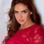 Esha Deol Instagram - Weekend vibes ♥️💋🌹❣️ 🎞️ reels by - @bea_nayak 💄HMU - @fatima_dsouza @ankitamanwanimakeupandhair 💃🏻Styled by - @imeshadeol ♥️Managed by -@palsandpeersentertainment 🕺🏼Staff - @shankarjadhav813 #esha #eshadeol #love #ladyinred #dolcivita #photoshoot #posinglikeaqueen #pose #reelsinstagram #trendingreels #reelitfeelit #reelkarofeelkaro #red #weekendvibes #saturdayvibes #redgown #gratitude🧿♥️