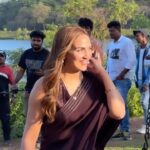 Esha Deol Instagram - On location 🎥 filming for my upcoming film “ मैं “ 🎬 #filminginprogress @uvfilmsofficial @pradeeprangwani @theamitsadh @sachinsaraf09 @anilakkidop @ajay_kmr @nirajbgupta @seema.biswas.792 @milindgunaji #filming #filminglocation #filmshoot #main #process #actor #actorslife #upcomingmovies #hindifilmindustry #hindifilms #bollywood #actress #action #behindthescenes #location #onlocation #setlife #movies #eshadeol #gratitude 🧿♥️