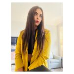 Hari Teja Instagram - U were born to be real .. not to be perfect😎 for today’s meet & greet of @slurrpfarm 💓 #bombay #slurrpfarm 🥰