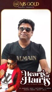Harris Jayaraj Instagram - We hope you’re already in the Arena because we’re just ONE HOUR away from witnessing magic 🪄 on stage! We’re hoping to start on time, we really appreciate your cooperation. COMEEEE! ✨🔥🔥

Hearts of Harris | Live in Kuala Lumpur
21 January 2023
Axiata Arena, Bukit Jalil

Brought to you by @msgold.my ⚜️

@jharrisjayaraj 
@datoabdulmalik 

#HeartsofHarris
#HarrisJbyMSC
#malikstreams
#HarrisJayaraj
#liveinconcert
#kualalumpur