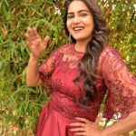 Himaja Instagram - ❤❤❤ Outfit Designer @arabylekhareddy #red #designer #designergowns
