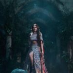 Huma Qureshi Instagram - Stars in my eyes Ablaze On this tranquil night Flares that illuminate the sky Embers that make the heart glow Glistening against the dark hue Oh ! You beautiful solitary Starry Starry Night 🌟 💫 ⭐️ written by Huma Q (in glory of the night sky ) @abujanisandeepkhosla