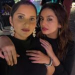 Huma Qureshi Instagram - Making our love insta official 😂😂😂 Happy Valentines Day @mirzasaniar ❤️ ( notice the ring 💍)