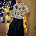 Huma Qureshi Instagram - 🌙 Outfit - @pankajandnidhi Jewellery- @vinitamichaeljewelcraft & @minerali_store Shoes - @fizzygoblet HMU - @annieemakesart Styled by - @who_wore_what_when Photography - @shauryakandwal