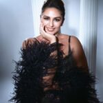 Huma Qureshi Instagram - Black Swan 🦢🖤for @filmfare