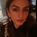 Huma Qureshi Instagram - Xmas Eve Din Din with my best friend since freaking forever @vivek.daschaudhary New York finally babyyyyy #photodump #HQ #TravelTales
