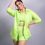 Huma Qureshi Instagram - 💚 Current relationship status - In love with my coconut earrings 🥥 #Tarla #Promotions Styled by : @sanamratansi Assisted by : @nirikshapoojary_ @ankitha_chauhan @sr_styleco Coords set - @fancypantsofficial Earrings - @deepagurnani Rings : @misho_designs Photographer : @ayushguptaphoto Hair : @rakshandairanimakeupandhair Make up : @ajayvrao721 Nails : @itssoezi