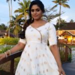 Iniya Instagram - മലയാളി മങ്ക 😍 @varietymedia_ #onam #onamcelebration #malayali #ineya #actress #kerala #keralagallery #keralagodsowncountry #keralagram #kerala🌴 #reels #reelsinstagram #trendingreels #trending