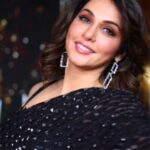 Isha Koppikar Instagram - मिसेस इंडियाच्या स्पर्धेत यांचं मत निर्णायक ठरणार... या आठवड्यात पहा अश्विनीचा मिसेस इंडियाचा प्रवास ... 'तू चाल पुढं' आज, संध्या. 7. 30 वा. #अश्विनीतूचालपुढं #ISupportAshwini #AshwiniTuChalPudha #TuChalPudha #ZeeMarathi