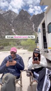 Kavya Thapar Instagram - Nature se Judte hai yaar
@caravango.in 
.
.
.
#mountains #lovers #peace #content #food #reels #explore