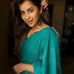 Komalee Prasad Instagram - Happy makara sankranti 🌿 🪁🌾 Outfit - Amma's saree ♥️