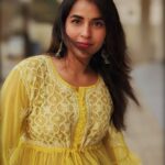 Komalee Prasad Instagram - Let me be a retro melody ♥️🌟🦋🌈 #newbeginningsahead