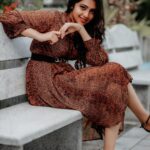 Lakshmi Menon Instagram - 𝘚𝘮𝘪𝘭𝘦. 𝘈𝘭𝘸𝘢𝘺𝘴.❤️ Pc:@srkfotoz Makeup:@shan_sha_ji_makeover #lakshmimenon#casual#lovesmile#smile#photography#photoshoot#outdoorphotography
