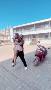 Maera Mishra Instagram - Apna Apna Dekhlo 😂🤣

#reels #bhagyalakshmi #funnyreels
