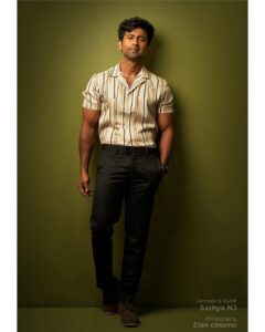 Mahendran Instagram - Always focused on being Happy…💫

Concept & styling @njsatz 
Photography @elan_cinemo 
Shirt @sago_thebridalstudio 
Studio @njstudios_7159