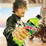 Mahesh Babu Instagram - #Ad Be unstoppable and Dew it! @mountaindewin #BhayamVoduluGelichiChudu #DarrKeAageJeetHai
