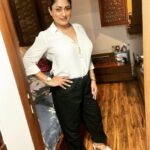 Malavika Instagram - Let your soul glow this time ✨