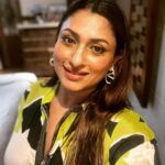 Malavika Instagram - his prettiest problem😜♥️
